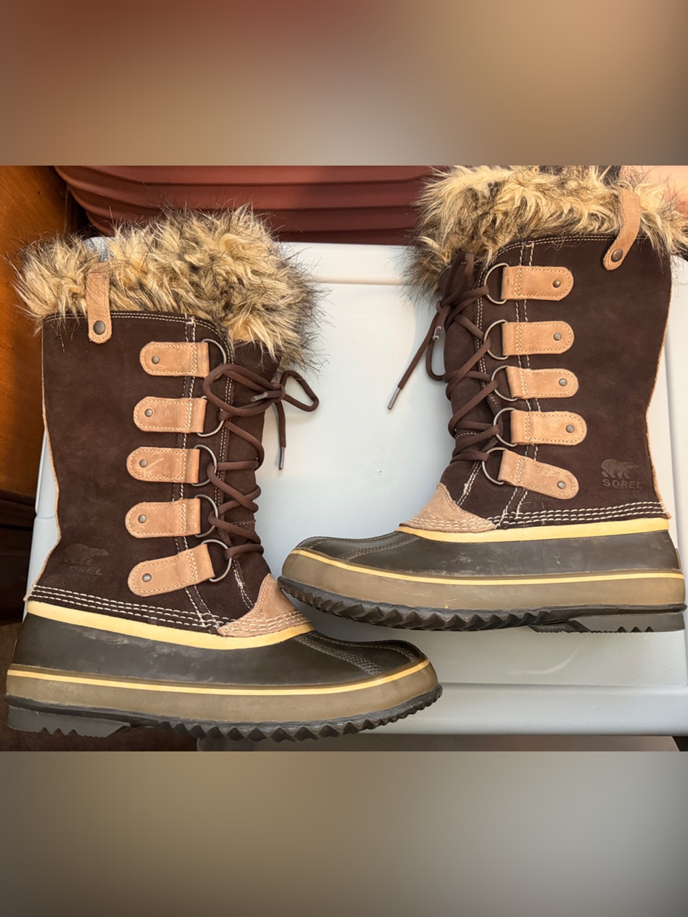 Sorel Brown and Tan Faux-Fur Trim Winter Lace-Up Boots